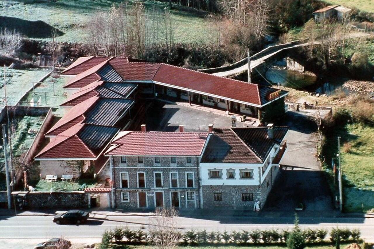 Hotel Rural "La Ruta De Cabrales" Mestas De Con Exterior foto